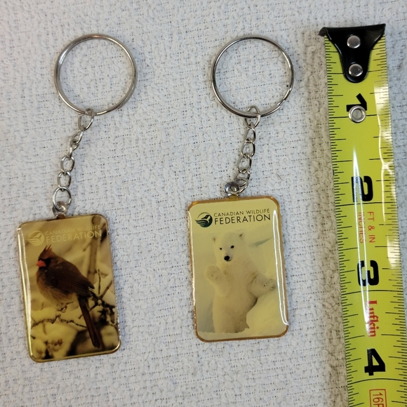 Vintage Polar Bear and Bird Keychain - Picture 3 of 10